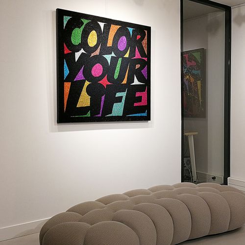 Jean Jam Color your life (Glitzerversion)
100 x 100 cm
Acryl und Pailletten auf &hellip;