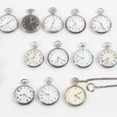 Null Lot comprenant 12 montres de poche diverses et deux montres-bracelets.
Poid&hellip;