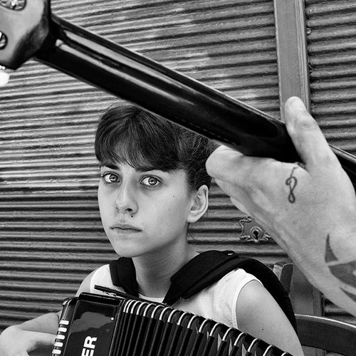 Nikos Aliagas Nikos Aliagas (1969-...)
"La ragazza con la fisarmonica"
"Anime gr&hellip;