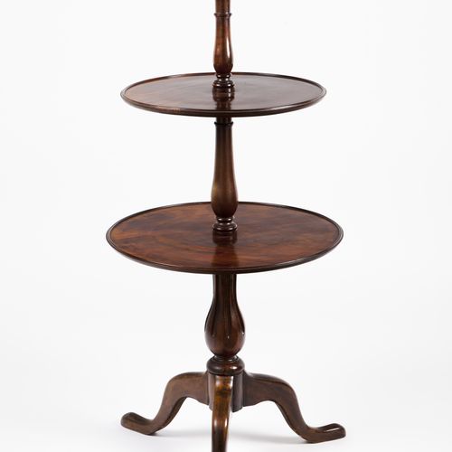 Null A George III style dumbwaiter
Mahogany of three rotating tiers

England, 19&hellip;