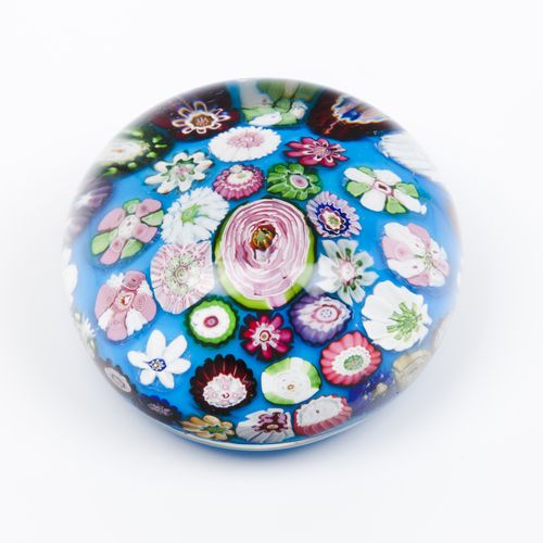 Null A paperweight
Glass paste

Inner "millefiori" decoration

20th century

Dia&hellip;