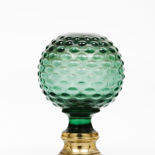 Null A staircase finial
Green cut glass

Yellow metal fitting

Possibly Baccarat&hellip;