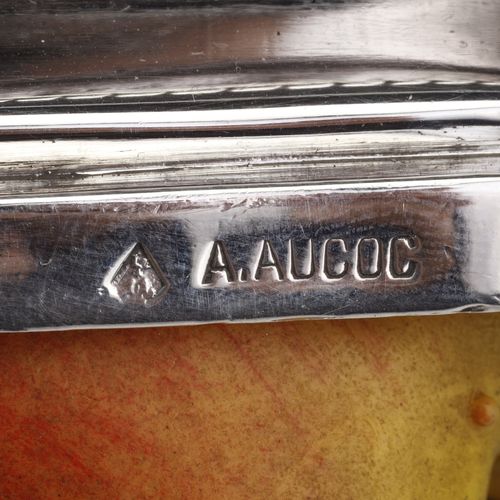 A. AUCOC Important Centre de Table en argent massif Fin XIXème A. AUCOC - Import&hellip;