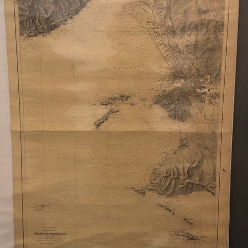 Grande carte marine 
Golfe de Marseille, 1966 




H.100 cm L. 68 cm




Insolée&hellip;