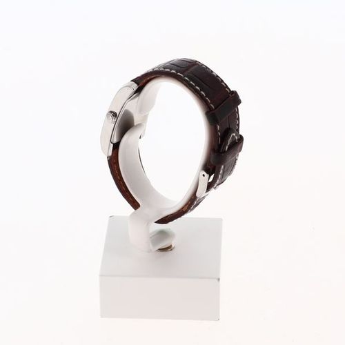 BAUME & MERCIER « Hampton » Montre rectangulaire en acier sur bracelet cuir et b&hellip;