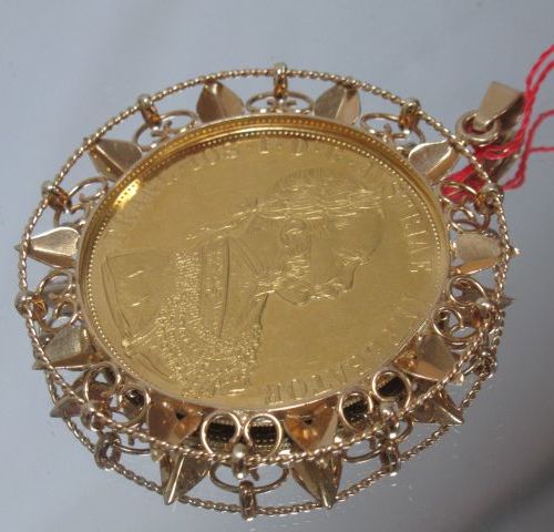 Pièce de 4 ducats en or, Autriche Hongrie, 1915 (rayures). Montée en pendentif (&hellip;