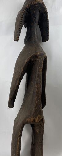 NIGERIA - Pueblo MUMUYE 
 
Gran y espectacular estatua de madera, brazos despren&hellip;