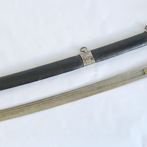 Yatagan YATAGAN Ottoman sword Caucasus 
Handle with silver lugs with chased deco&hellip;
