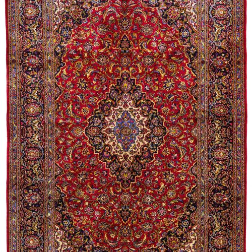 Null KASHAN SILK old.

Blue and white central medallion on a red ground. The ent&hellip;