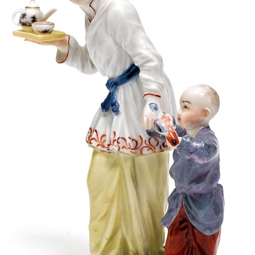 Null A FEMALE JAPANESE SERVANT WITH BOY
Meissen, mid-18th century. Model by Pete&hellip;