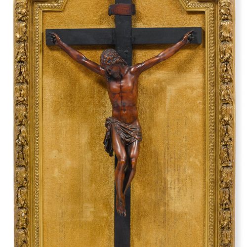 Null CRUCIFIX IN A CARVED FRAME
France, beginning of the 18th century.
The body &hellip;