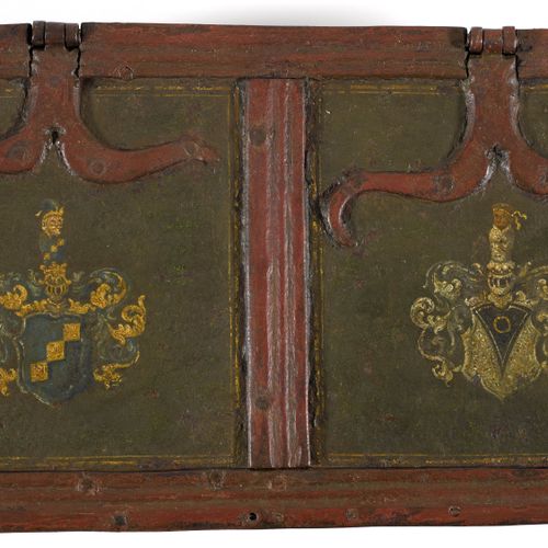 Null IRON CASKET BEARING THE COATS OF ARMS OF THE "PEYER" AND "VON WALDKIRCH" FA&hellip;