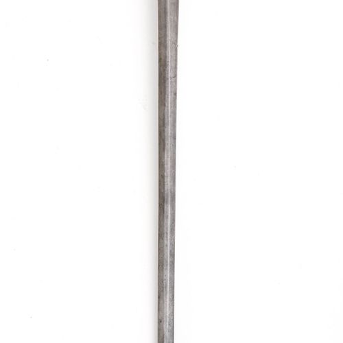 Null RAPIER
Italiana, finales del siglo XVI.
Empuñadura de hierro ennegrecido, p&hellip;