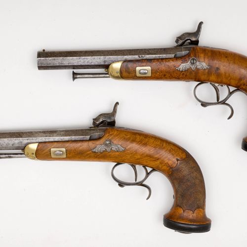 Null PERCUSSION PISTOL PAIR
意大利/那不勒斯，1840年左右，军官的武器，Salvatore Mazza。
圆形枪管（长17.3厘米&hellip;