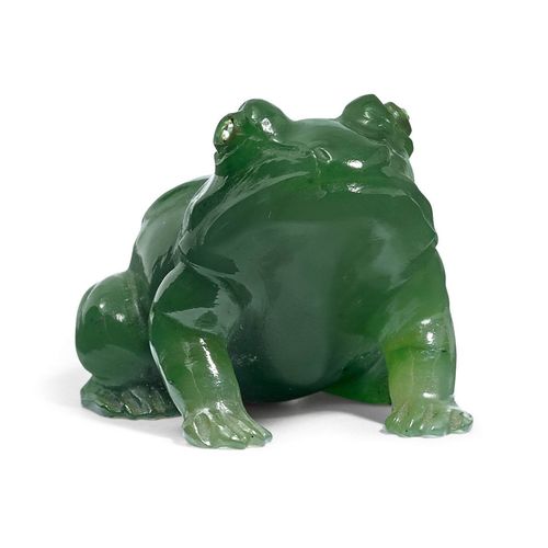 Null NEPHRITE AND DIAMOND FROG FIGURE, BY FABERGÉ.
Unmarked.
Carved from a singl&hellip;
