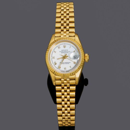 Null ROLEX DATEJUST女士手表，约1990年。
750黄金，75克。
型号69178。金质表壳，编号N160142，带劳力士上链表冠和棱纹表圈，&hellip;