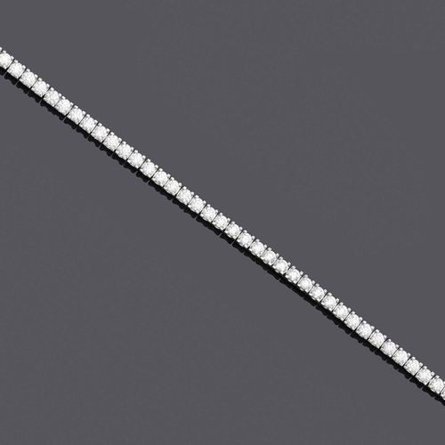 Null DIAMOND BRACELET.
Platinum 950, 21g.
Designed as a line of 42 brilliant-cut&hellip;
