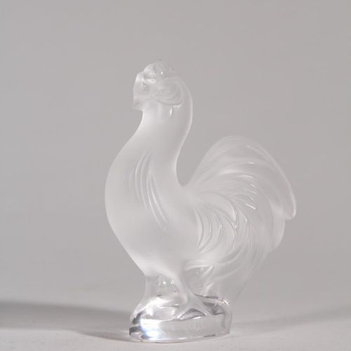 Null LALIQUE France

"Coq"

Sujet en cristal moulé et dépoli

H.: 7,5 cm

On y j&hellip;