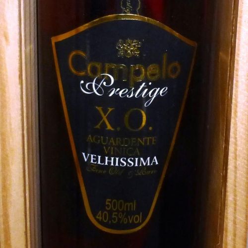 Null 1 bouteille Campelo Prestige XO Vellhissima 2001 (40.5% vol), 50 cl (coffre&hellip;