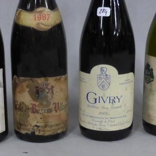 Null 
 4 bouteilles: 1B Bourgogne Le Chevalier du gué 1982, 1B Bourgogne aligoté&hellip;