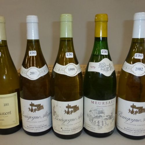 Null 
5 bouteilles : Bourgogne Aligoté Raymond Patriarche 2 b de 2002 et 1 b 199&hellip;