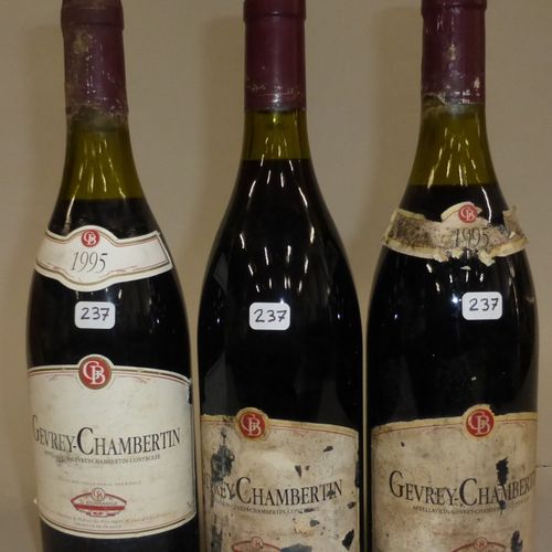 Null 
3 bouteilles : Gevrey-Chambertin G. Berrange 1995 (2 à 3,5 cm ; 1 e.A ; 2 &hellip;