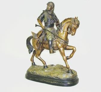 TRAVAIL FRANÇAIS "Chasseur arabe à cheval" Sculpture en régule polychrome. H. 62&hellip;