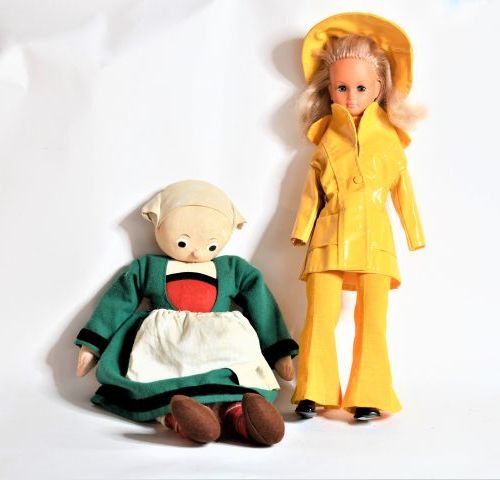Null Deux poupées diverses Bécassine et Gégé en ciré