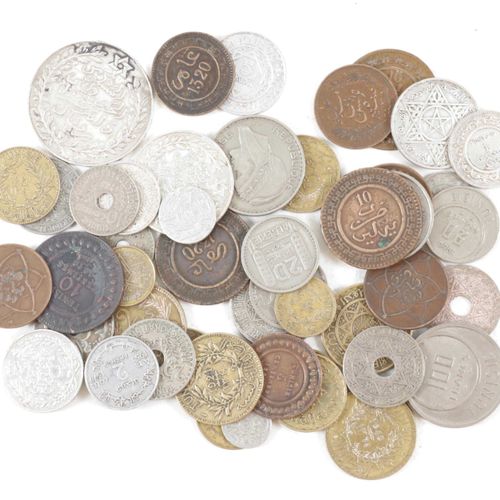 Null Colonies françaises Tunisie, Algérie, Maroc, Lot de 48 monnaies dont argent