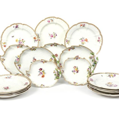 Null A Meissen part dessert service mid 18th century, decorated with Gotzkowsky &hellip;