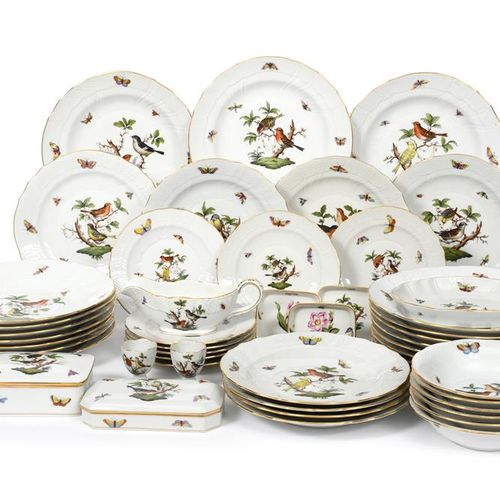 Null A Herend part dinner service 20th century, decorated in the Rothschild Bird&hellip;