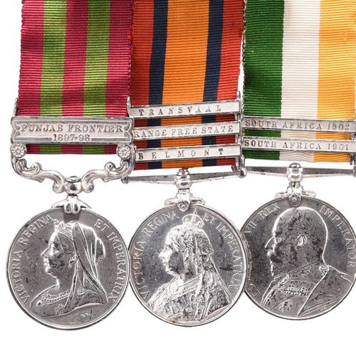 Null 阿盖尔和萨瑟兰高地部队和皇家芒斯特燧发枪部队的士兵F.Collins的三枚奖章。1895年印度，徽章：1897-98年旁遮普边境（3536 Pte F&hellip;
