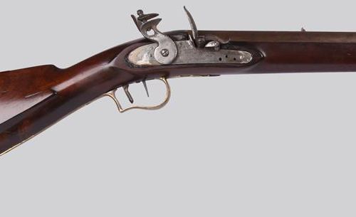 Null A South African 14 bore flintlock musket, sighted barrel 39 in., shallow to&hellip;