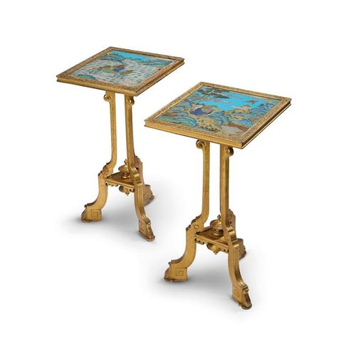 Null A RARE PAIR OF CHINESE CLOISONNE ENAMEL AND GILTWOOD TABLES THE CLOISONNE 1&hellip;