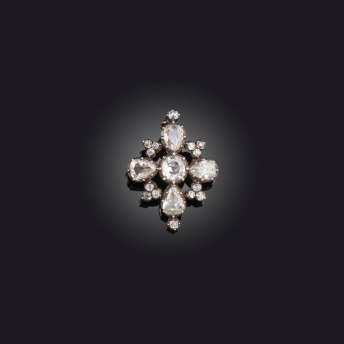 Null Broche en diamant de George III, de forme quadrilobée, sertie de diamants g&hellip;
