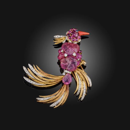 Null λ Broche en rubis et diamants, milieu du 20e siècle, conçue comme un oiseau&hellip;
