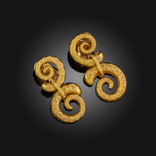 Null Lalaounis, une paire de boucles d'oreilles en or, avec un décor de tiges de&hellip;