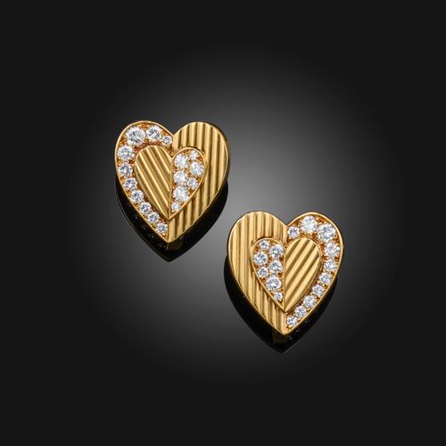 Null Cartier, ein Paar Gold- und Diamantohrringe, 1970er Jahre, jeweils in Form &hellip;