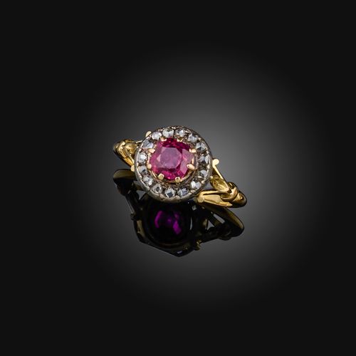 Null Bague à rubis et diamants, sertie d'un rubis de forme coussin dans un entou&hellip;