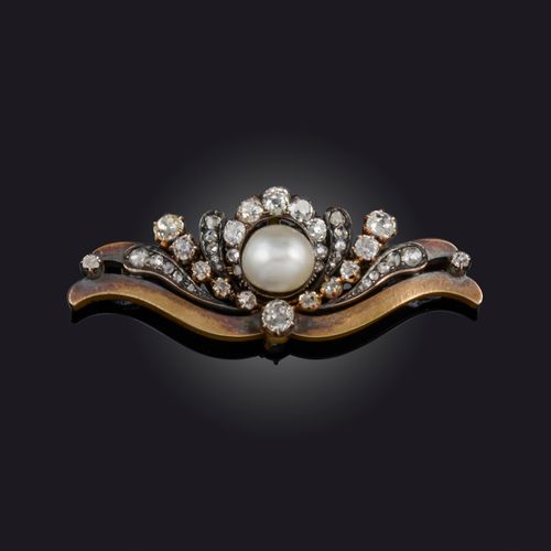 Null Broche en perles et diamants, fin du 19e siècle, centrée sur une perle mesu&hellip;