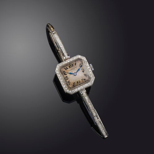 Null Tiffany & Co, montre-bracelet Art déco pour dame, début du 20e siècle, cadr&hellip;