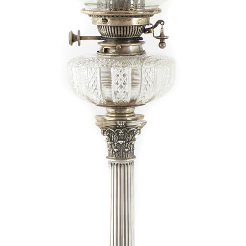 Null Lampe à huile corinthienne en argent de l'époque édouardienne,
par Mappin &&hellip;