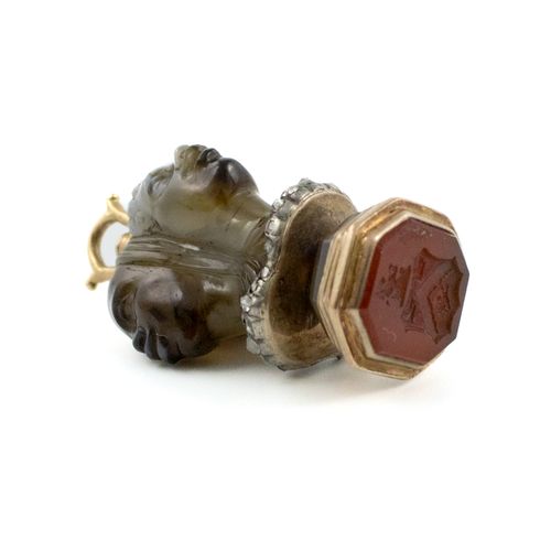 Null An early-19th century gold-mounted agate seal,
unmarked, circa 1820,

carve&hellip;