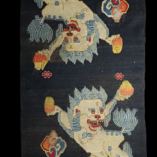 Tapis - Tibet (1900-1920) Tapis épais en laine tissé et noué main au Tibet, déco&hellip;