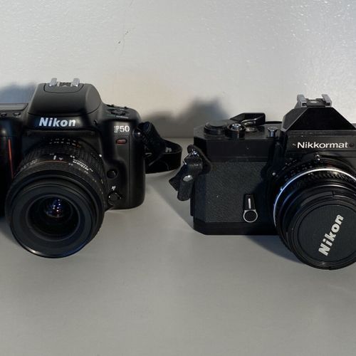 Un lot d'appareils photo NIKON Nikkormat FT2 (1,8/50) EM (1,8/50) F50 N2000 (2,8&hellip;