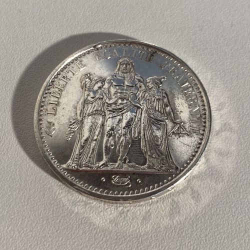 Une pièce de 10 Fr Francs en argent datée de 1965 HERCULE PB : 24.97 g Mise à pr&hellip;