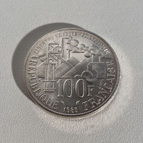 Une pièce de 100 Fr Francs en argent datée de 1985 EMILE ZOLA GERMINAL PB : 15.0&hellip;