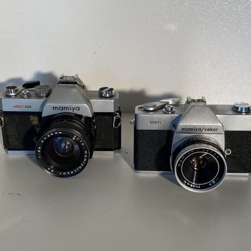 Un lot d'appareils photo MAMIYA ZN (35x70) ZE2 (1,7/50) 528TL (2,8/48) MSX 500 (&hellip;
