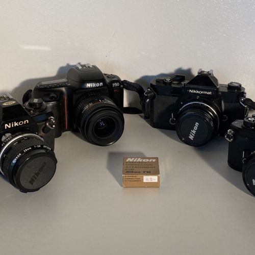 Un lot d'appareils photo NIKON Nikkormat FT2 (1,8/50) EM (1,8/50) F50 N2000 (2,8&hellip;