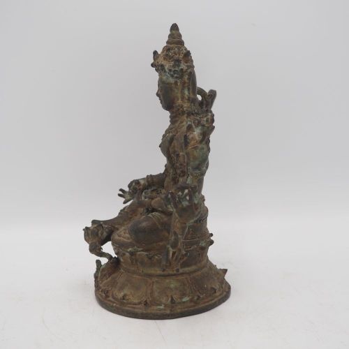 Null Déesse Shiva 19/20èS : Bronze à patine brun vert, H : 18, L : 17, P : 10 cm
